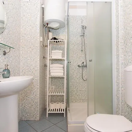 شقة Mare & Sole By Locap Group بيران